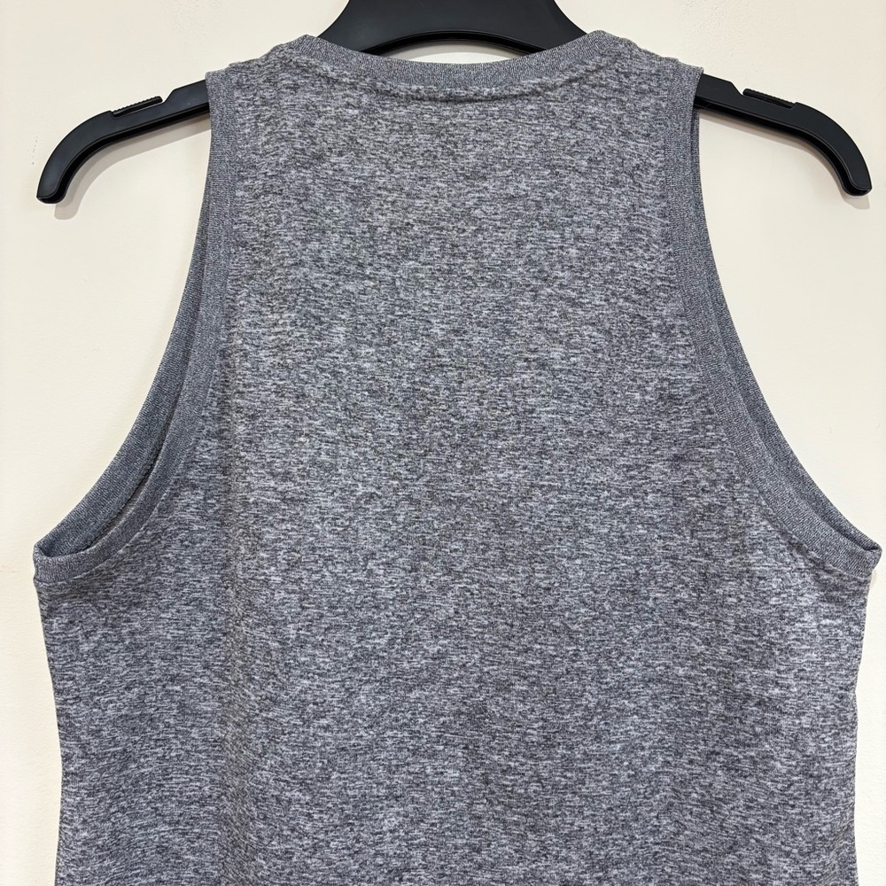 Nike Dri Fit women's XS Heather Gray breathe running Gym Workout tank Top - Picture 12 of 16